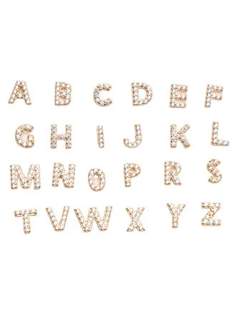 Mikhaela | Buchstaben Ohrringe 18k Gold