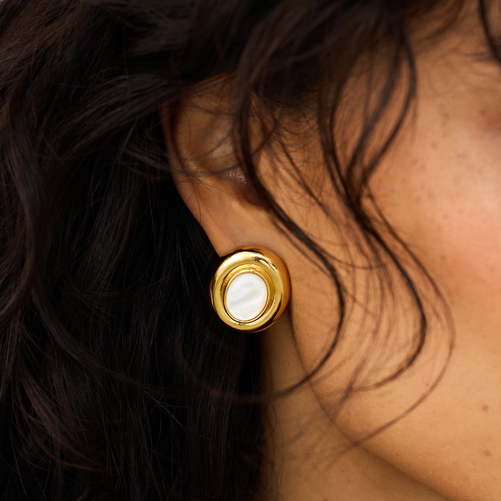 Ameliyana | Ohrstecker aus 18k Gold
